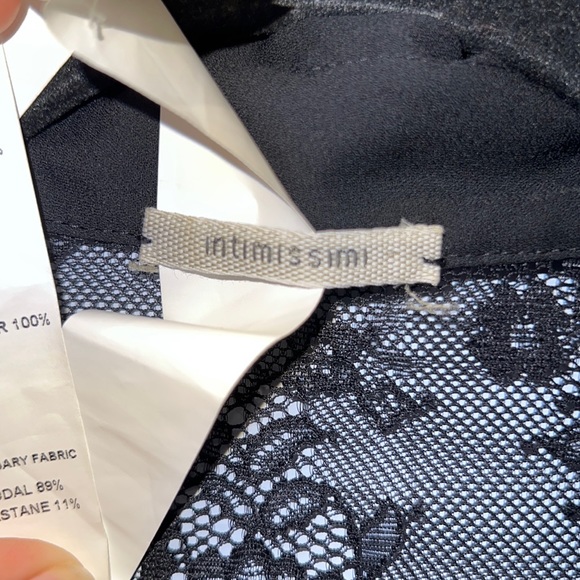 Intimissimi lace bodysuit *SOLD* - Picture 5 of 5